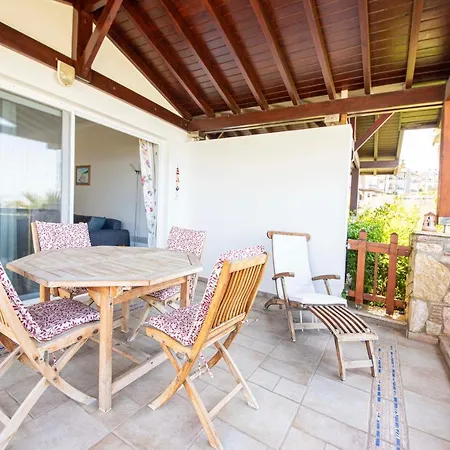 Cozy House With Balcony And Backyard Surrounded By Nature In Bodrum *